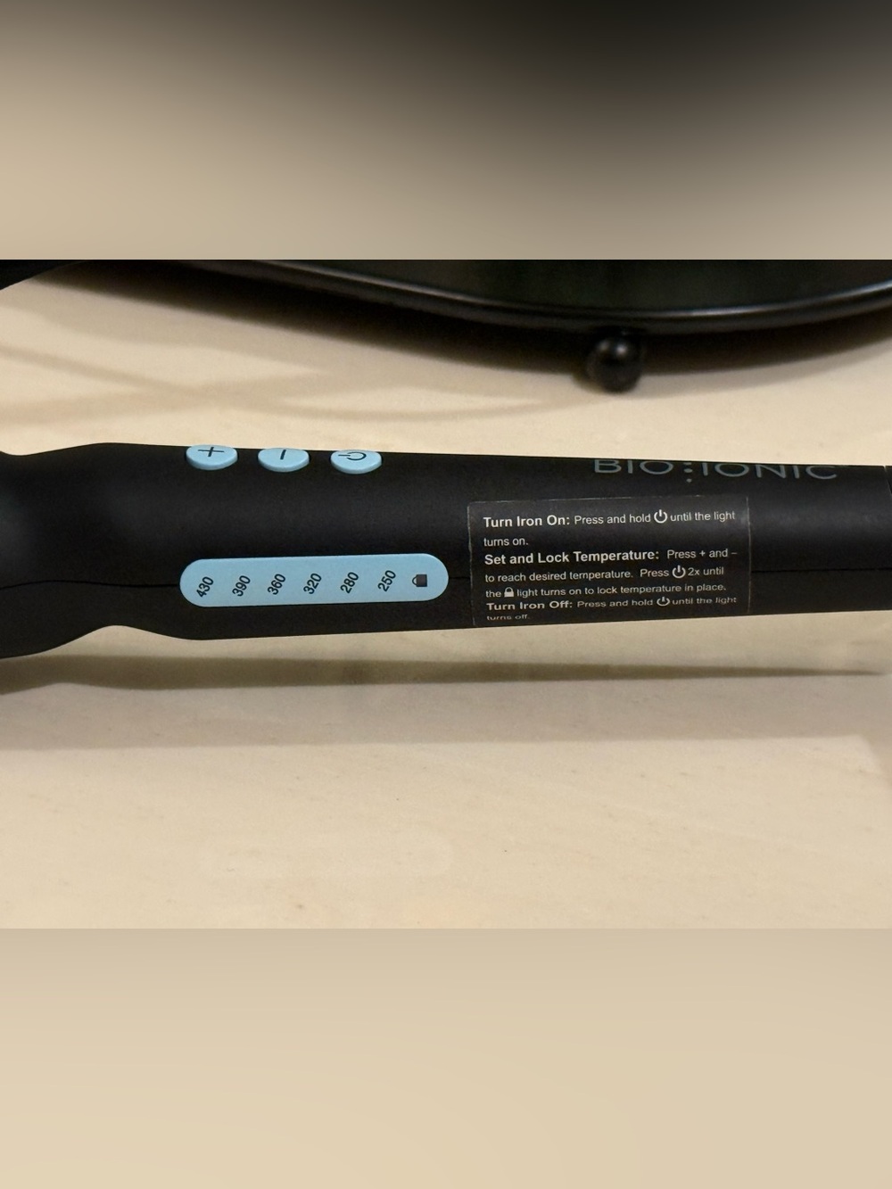 BIO IONIC Long Barrel Styler 1.25” Curling Iron | Like New - Picture 5 of 6